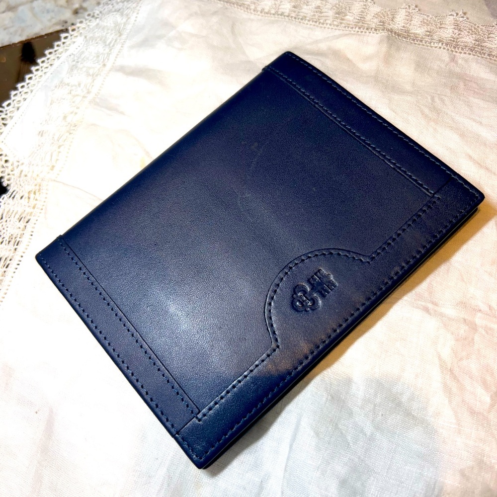 Corum Like New passport booklet holder keeper